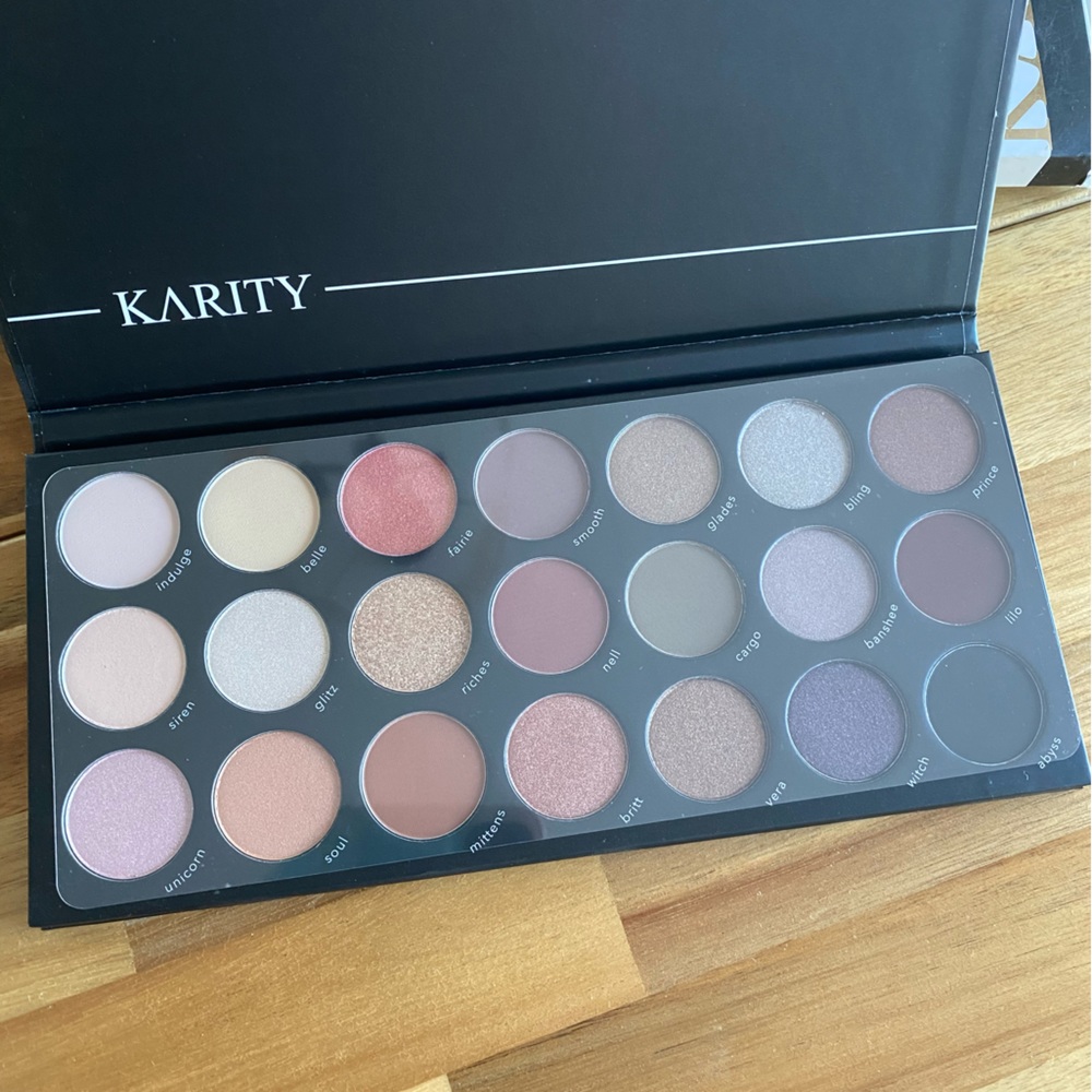 NEW Karity The Nudes and Rudes Eyeshadow Palette